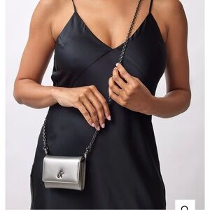 Glamaholics STANDARD SILVER COMPACT WALLET